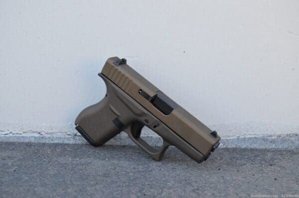 Glock 42 Burnt Bronze - Image 2